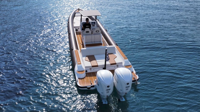 Agios Ioannis Peristeron Motorboat   10 guests 10.44 m Listing Number: #25450 5
