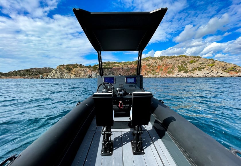 Agios Ioannis Peristeron Motorboat   6 guests 9.3 m Listing Number: #25452 3