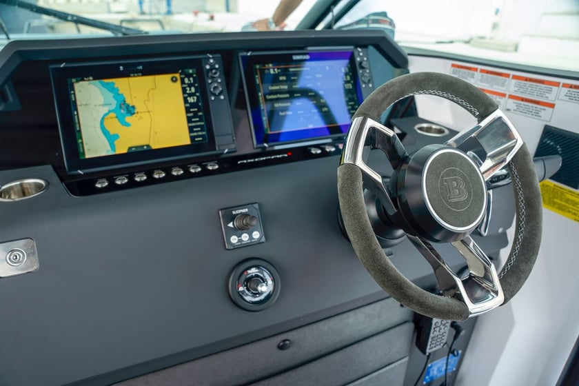 Paros Motorboot 2 Kabine 4 Liegeplätze 10 Gäste 11.6 m Nummer des Inserats: #25455 4