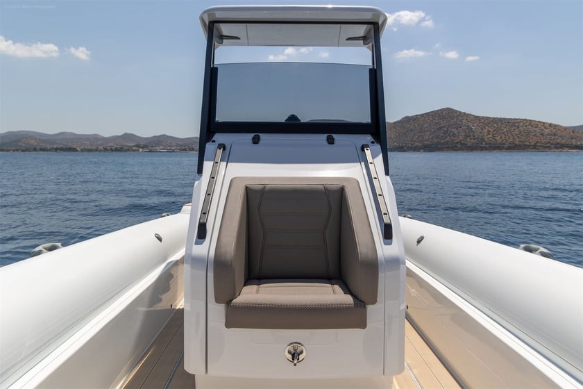 Agios Ioannis Peristeron Motorboat   10 guests 10.44 m Listing Number: #25456 3