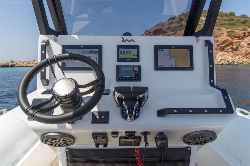 Agios Ioannis Peristeron Motorboat   10 guests 10.44 m Listing Number: #25456 5