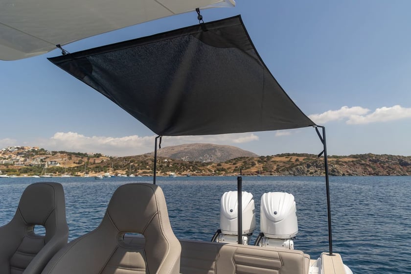 Paros Motorboot   9 Gäste 10.65 m Nummer des Inserats: #25456 5