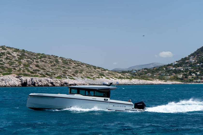 Hellinikon - Athènes Bateau à moteur Cabine 1  Couchettes 2  Invités 9  10.28 m Numéro de l'annonce: #25475 5