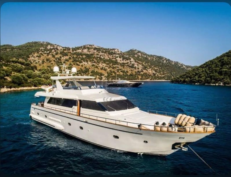 Cesme Motor Yacht 3 cabin 8 berths 14 guests 23 m Listing Number: #25479 2