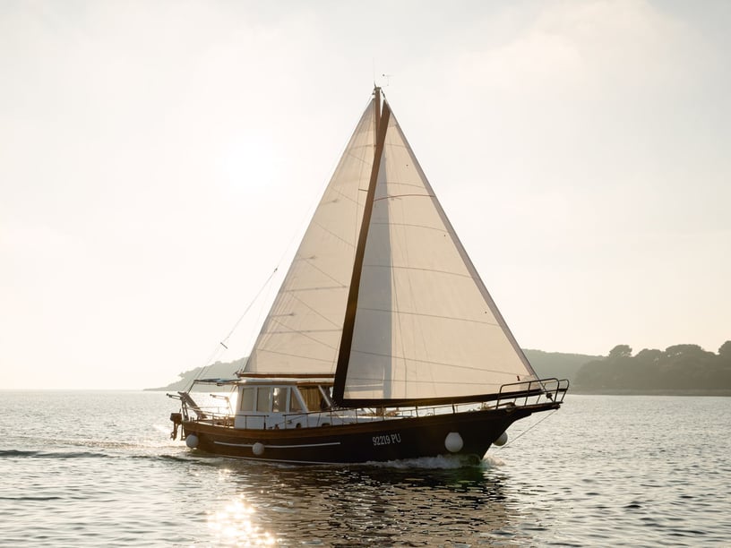 Rovinj Sailboat  10 berths 10 guests 13.77 m Listing Number: #25509