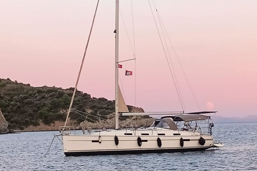Bodrum Sailboat 2 cabin 6 berths 6 guests 46 ft Listing Number: #25510