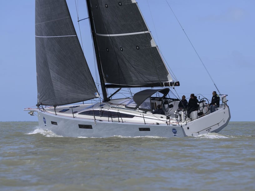 La Rochelle Yelkenli 3 kabin Konaklama 6 kişi Seyir 6 kişi 13.3 m İlan No: #25517