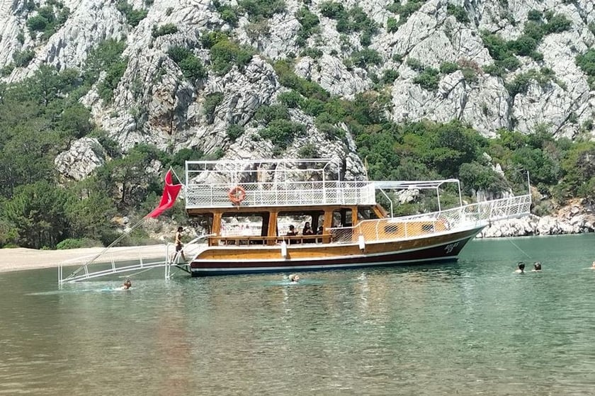 Antalya Gulet Cabine 1   30  gasten 13 m Lijstnummer: #25521