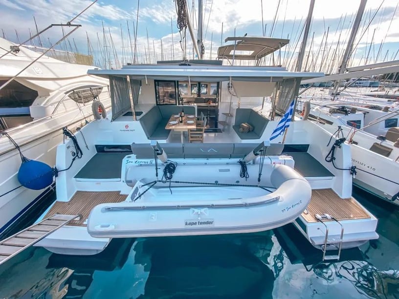 Pola Catamaran Cabine 4  Couchettes 10  Invités 10  11.73 m Numéro de l'annonce: #25523