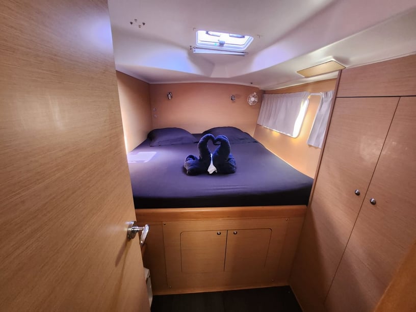 Pointe à Pitre Catamaran Cabine 6  10  slaapplaatsen 10  gasten 11.55 m Lijstnummer: #25542 3