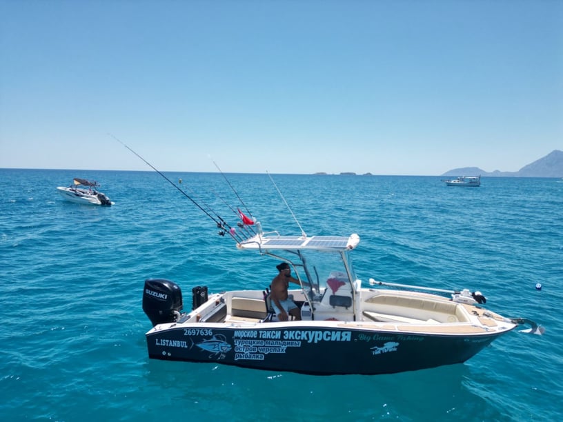 Antalya Motorboot   6 Gäste 6.4 m Nummer des Inserats: #25553