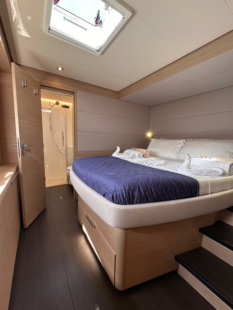 Martinica Catamarano cabina 5  cuccette 10  10  ospiti 16.9 m Numero dell'inserzione: #25610 5