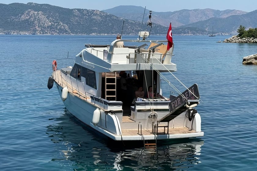 Marmaris Motorjacht Cabine 2  4  slaapplaatsen 6  gasten 15 m Lijstnummer: #25615 4