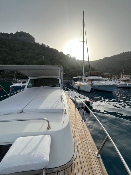 Göcek Motoryat 1 kabin Konaklama 3 kişi Seyir 6 kişi 11 m İlan No: #25618 2