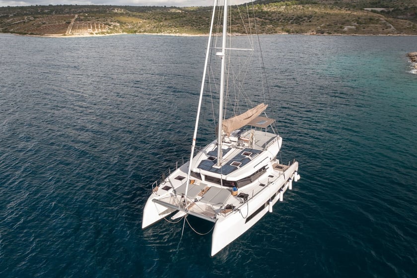 Primošten Catamaran 5 cabin 9 berths 9 guests 13.42 m Listing Number: #25630 5