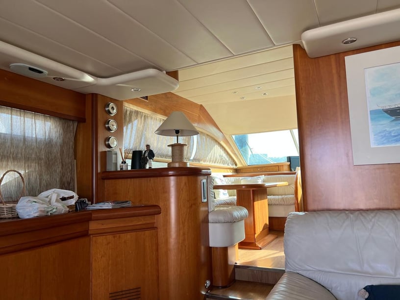 Baiona Motoryacht 4 Kabine 8 Liegeplätze 10 Gäste 17.09 m Nummer des Inserats: #25638 4