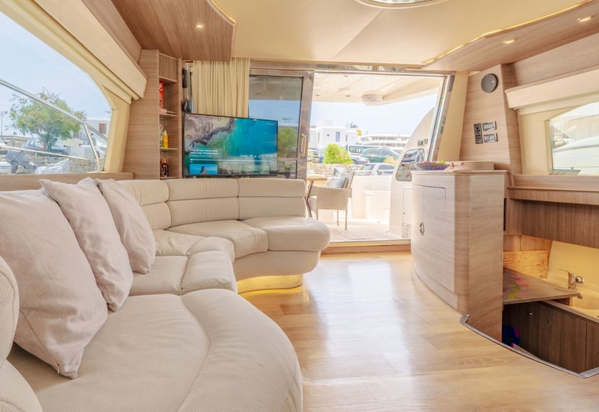 Ornos Motoryat 3 kabin Konaklama 6 kişi Seyir 14 kişi 13.37 m İlan No: #25648