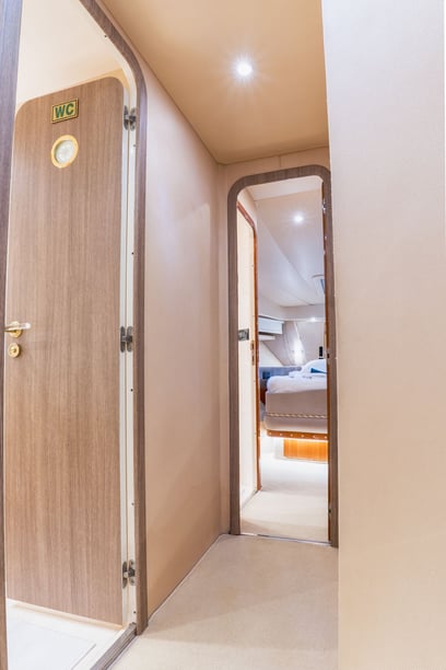 Ornos Motoryat 3 kabin Konaklama 6 kişi Seyir 14 kişi 13.37 m İlan No: #25648 5