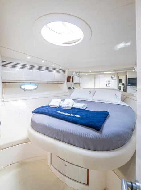 Athens Motor Yacht 3 cabin 4 berths 4 guests 16.4 m Listing Number: #25649 3