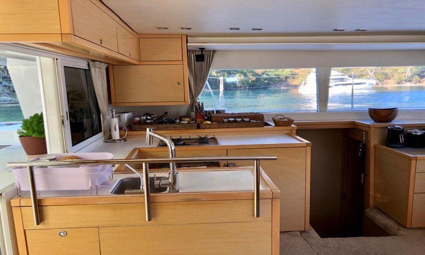 Bodrum Catamaran Cabine 3  6  slaapplaatsen 6  gasten 14 m Lijstnummer: #25666 3