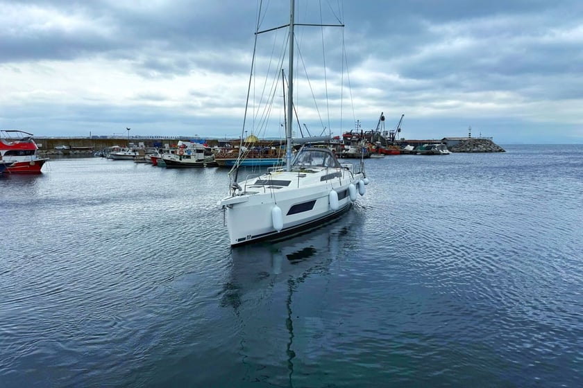 Marmaris Yelkenli 4 kabin Konaklama 8 kişi Seyir 8 kişi 13.91 m İlan No: #25669 2