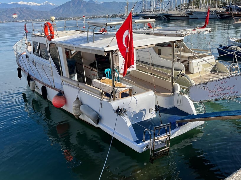Fethiye Yate a motor Cabina 1   7  invitados 11.75 m Número de anuncio: #25701