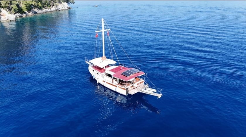 Fethiye Gulet   12  gasten 13 m Lijstnummer: #25709 2
