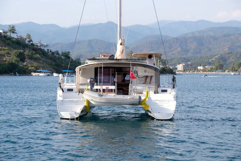 Fethiye Catamaran 6 cabin 10 berths 10 guests 11.95 m Listing Number: #25714 3
