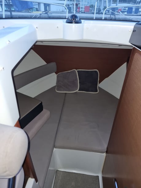 Opatija Motorboot 2 Kabine 4 Liegeplätze 9 Gäste 7.95 m Nummer des Inserats: #25725 3