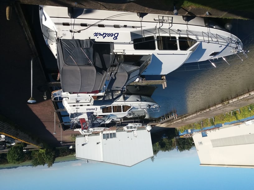 Woudsend Motorboot 3 Kabine 6 Liegeplätze 8 Gäste 14.1 m Nummer des Inserats: #25726 4