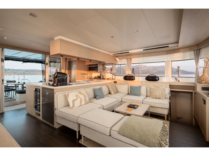 Kaštel Gomilica Catamaran 4 cabin 8 berths 8 guests 19.77 m Listing Number: #25736 2