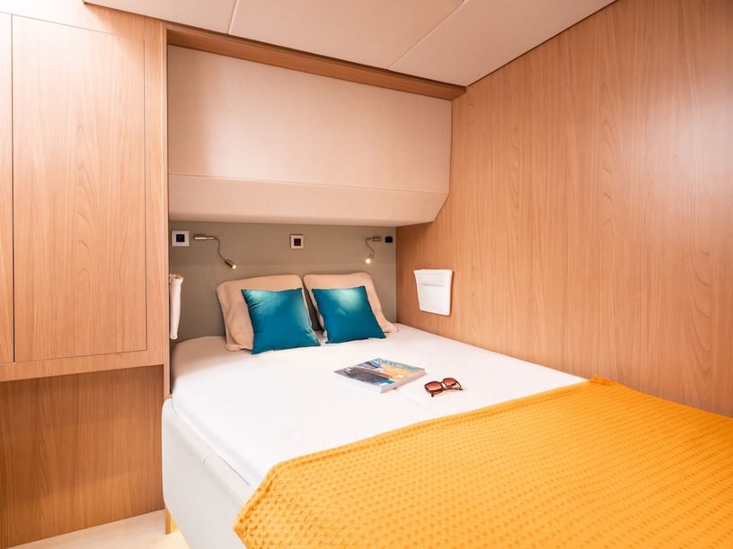 Martinique Katamaran 5 Kabine 10 Liegeplätze 10 Gäste 16.8 m Nummer des Inserats: #25740 2