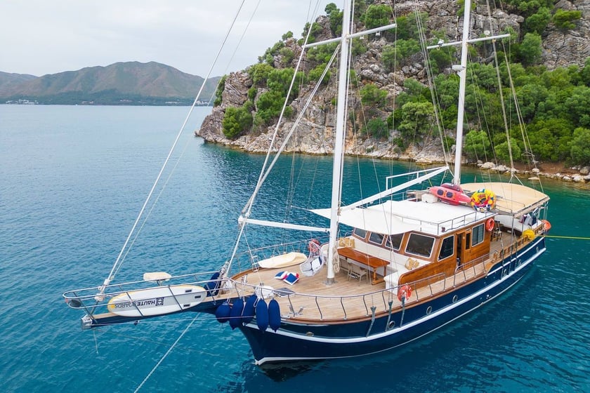 Marmaris Gulet 4 cabin 8 berths 8 guests 22 m Listing Number: #25748