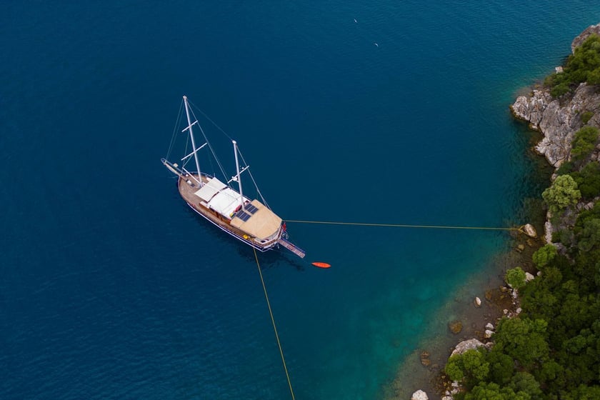 Marmaris Gulet 4 cabin 8 berths 8 guests 22 m Listing Number: #25748 4