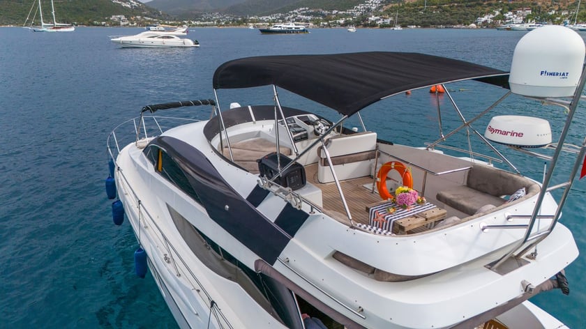 Türkbükü, Bodrum Motoryacht 3 Kabine 6 Liegeplätze 6 Gäste 16.9 m Nummer des Inserats: #25762 5