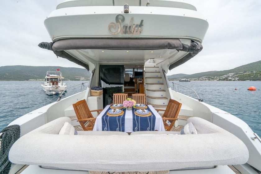 Türkbükü, Bodrum Motoryacht 3 Kabine 6 Liegeplätze 6 Gäste 16.9 m Nummer des Inserats: #25762 4