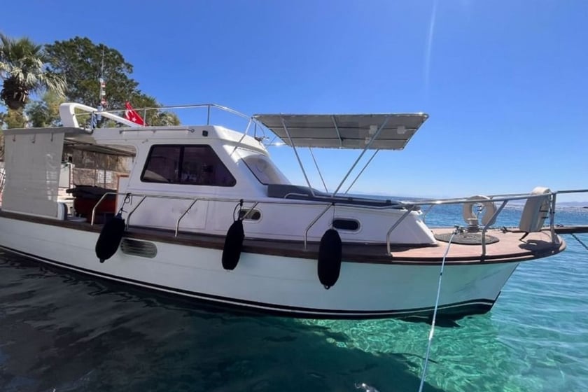 Datca Yacht a motore cabina 1   6  ospiti 10.05 m Numero dell'inserzione: #25767 5