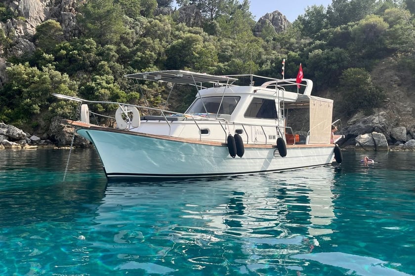 Datca Yacht a motore cabina 1   6  ospiti 10.05 m Numero dell'inserzione: #25767