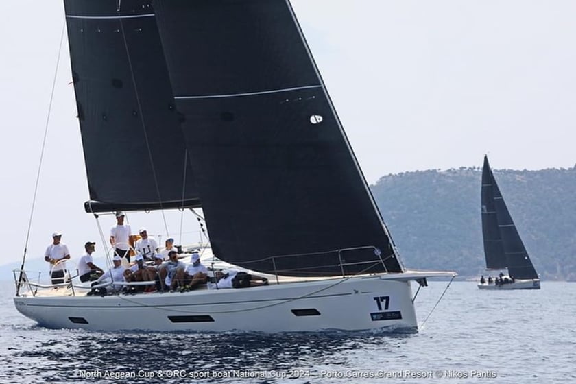 Pireo Barca a vela cabina 3  cuccette 6  8  ospiti 14.3 m Numero dell'inserzione: #25769 4