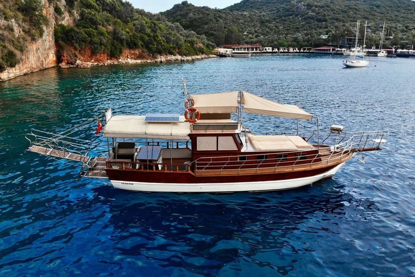 Kas Gulet   12 Gäste 12 m Nummer des Inserats: #25839 3