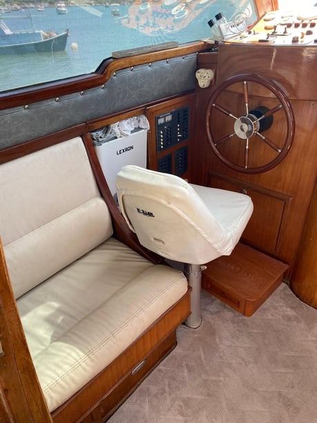 Ayvalik Yate a motor  2  literas 10  invitados 11 m Número de anuncio: #25846 5