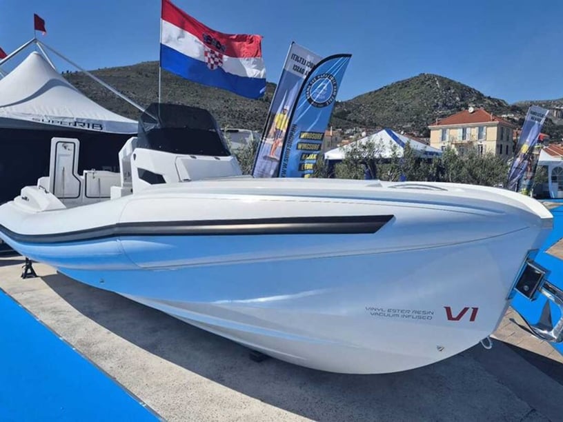 Podstrana Motorboot    9.08 m Nummer des Inserats: #25858 3