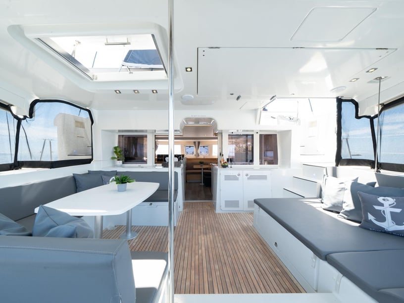 Santa Eulària des Riu Catamaran 6 cabin 10 berths 10 guests 13.96 m Listing Number: #25875 2