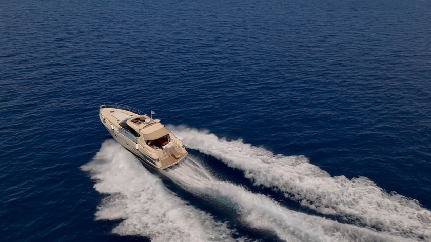 Kanistro - Chalkidiki Motorboat 3 cabin 6 berths 6 guests 12.08 m Listing Number: #25878 5