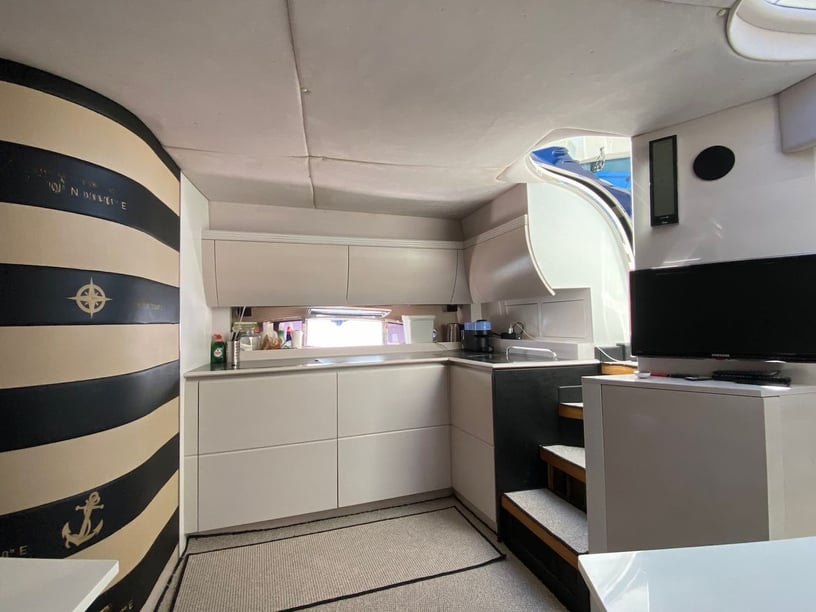 Kanistro - Chalkidiki Motor Yacht 3 cabin 6 berths 12 guests 16.7 m Listing Number: #25879 3