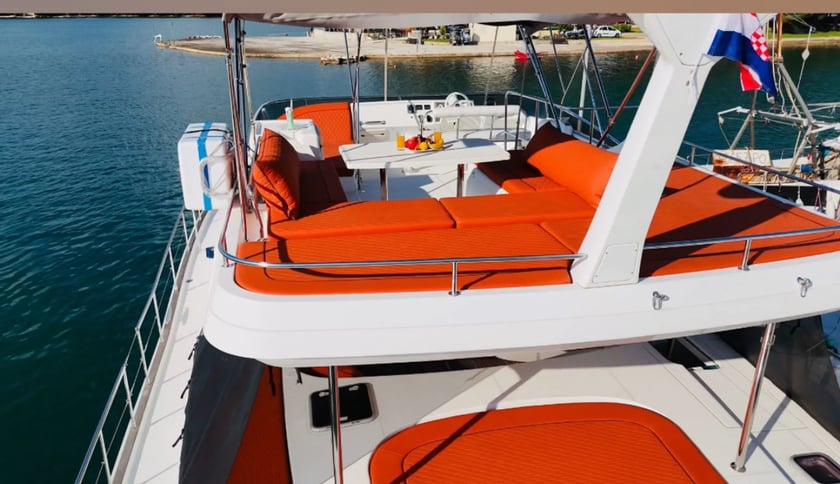 Funtana Catamaran 4 cabin 8 berths 12 guests 13.04 m Listing Number: #25895 5