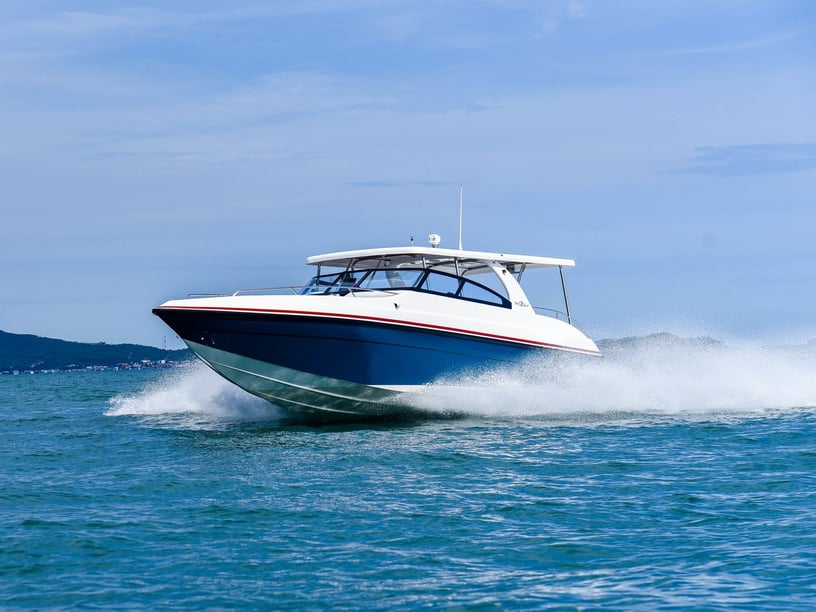 Koh Samui Bateau à moteur Cabine 1  Couchettes 12  Invités 12  12.17 m Numéro de l'annonce: #25911