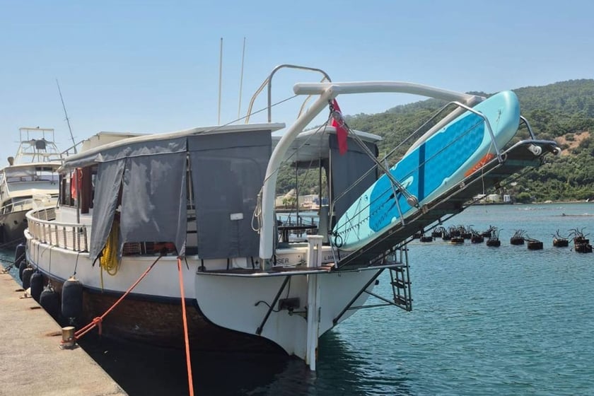 Marmaris Motoryacht 2 Kabine 6 Liegeplätze 7 Gäste 15.88 m Nummer des Inserats: #25913 2