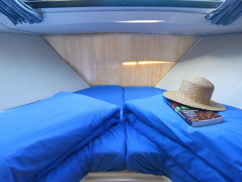 Portiragnes Bateau à moteur Cabine 2  Couchettes 6  Invités 6  12 m Numéro de l'annonce: #26060 3