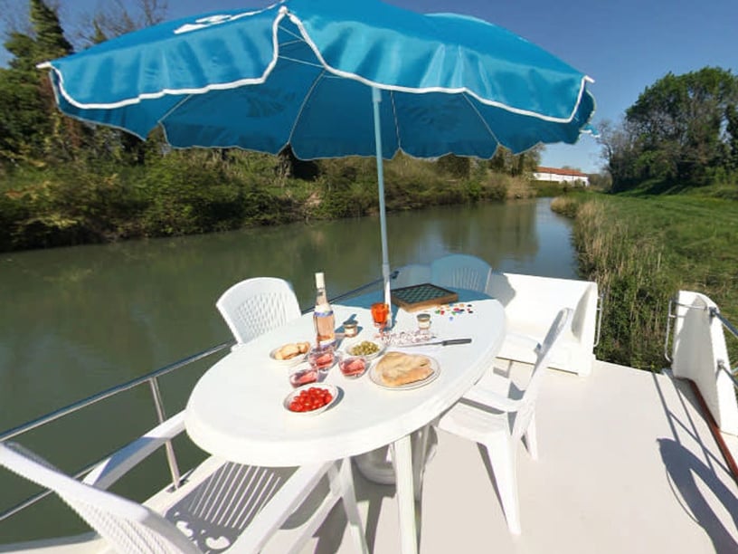 Branges Sürat Teknesi 3 kabin Konaklama 6 kişi Seyir 6 kişi 12.75 m İlan No: #26235 5